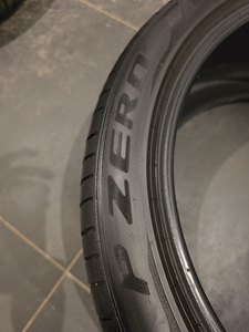 Pirelli P Zero Run Flat 275/40 R21, 315/35 R21 (6 foto / 8)