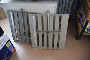 МНОГОФУНКЦИОНАЛЬНАЯ СКЛАДНАЯ МАШИНА MULTIPLI EMBEE С 4 КАРМА (8 фото из 10)