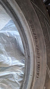 Шины Falken 285/45za21 (113Y) (3 фото из 4)