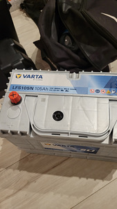 Продам Varta 105Ah аккумулятор (2 фото из 2)