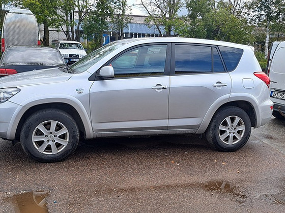 MÜÜA RAV 4