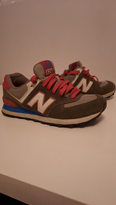 Продаю женские кроссовки New Balance (1 фото из 2)