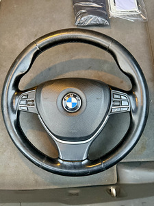 Руль BMW f01/f02 (2 фото из 2)