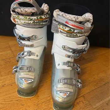 Nordica mäesuusasaapad, suurus 295 mm (38-39 jalalale)