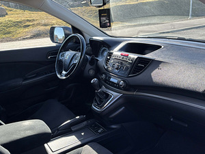 Honda CR-V (7 фото из 9)