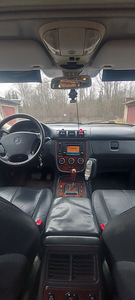 MERCEDES BENZ ML 400CDI (9 фото из 10)