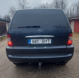 MERCEDES BENZ ML 400CDI (6 фото из 10)