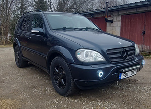 MERCEDES BENZ ML 400CDI (1 фото из 10)