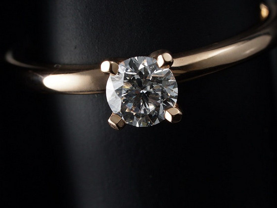 Kuldsõrmus teemandiga 0,54ct