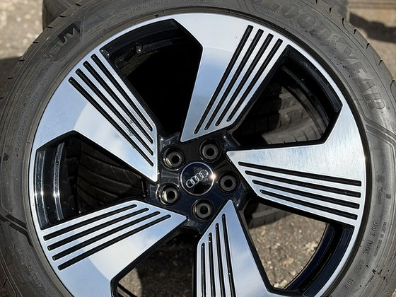 21" Audi originaalveljed 5x112 + suverehvid 265/45/21