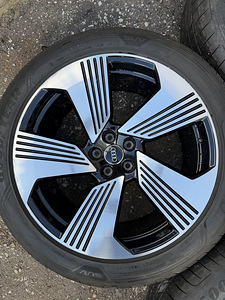 21" оригинальные диски Audi 5x112 + летние шины 265/45/21 (6 фото из 10)