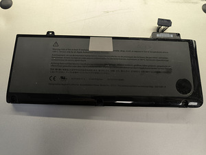 MacBook Pro 13" Mid-2010 (5 фото из 8)
