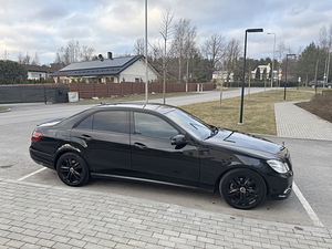 Mercedes Benz E220 CDI (w212) (1 фото из 10)