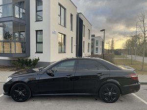 Mercedes Benz E220 CDI (w212) (4 фото из 10)