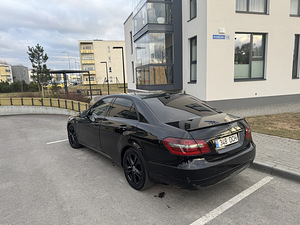 Mercedes Benz E220 CDI (w212) (5 фото из 10)