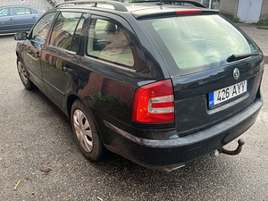 Autorent Škoda Oktavia (4 фото из 9)