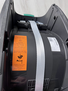 Cybex Aton B2 i-Size turvahäll (6 foto / 6)