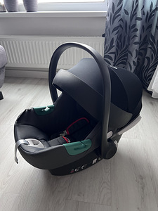 Cybex Aton B2 i-Size turvahäll (1 foto / 6)