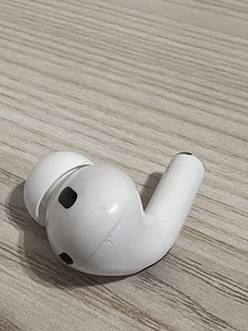 Левый Airpod (Airpods pro(2nd generation)) (2 фото из 2)