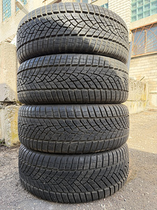 235/45/19 Good Year Ice 2+ новые m+s шины (1 фото из 5)