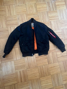 Alpha industries ma-1 (1 фото из 3)
