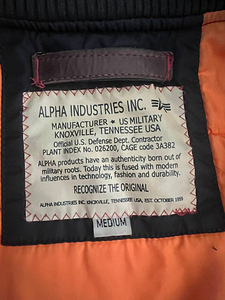 Alpha industries ma-1 (2 фото из 3)