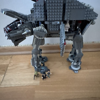 LEGO Star Wars Первый Орден Тяжелый Штурмовой Ходок 75189