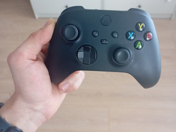 Продам джойстик Xbox