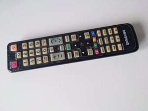 Televiisor / Monitor Samsung SyncMaster FX2490HD (8 foto / 8)