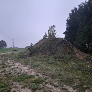 Ladustatud saviliiv