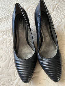 Женские туфли Gerry Weber (3 фото из 3)