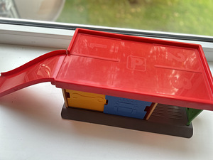 GARAAŽ -PARKLA -(autopesula-autotöökoda) IKEA LILLABO (4 foto / 6)