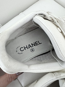 Кожаные кроссовки Chanel. Оригиналы! (4 фото из 5)
