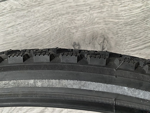 Зимние покрышки Schwalbe Winter 700x40 28 (3 фото из 8)