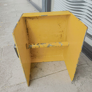 Vargusvastane lukk Multilifti (hook lift) konteinerid (3 foto / 7)