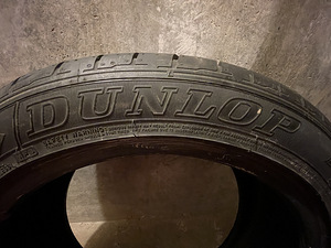 Rehv DUNLOP 245/45 ZR18 (1 foto / 5)