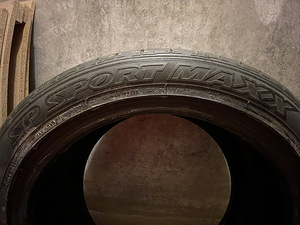 Rehv DUNLOP 245/45 ZR18 (5 foto / 5)