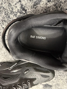 Raf simons Cylon-21 (5 foto / 8)