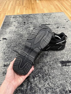 Raf simons Cylon-21 (7 foto / 8)