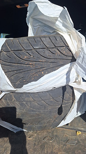 Зимние шины 245/45 R17 (1 фото из 1)