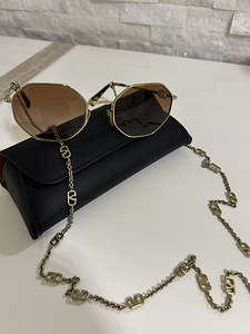 Очки Valentino (1 фото из 2)