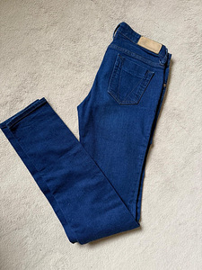 Victoria Beckham teksad (1 foto / 4)