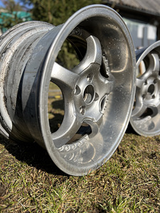 Veljed r16 4x100 (8 foto / 8)