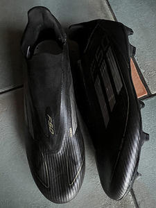 Adidas F50 PRO Laceless FG (5 фото из 5)