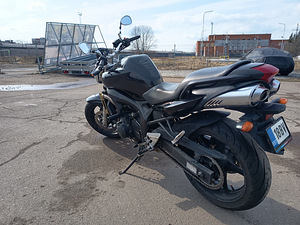 Yamaha FZ6-N (4 foto / 9)