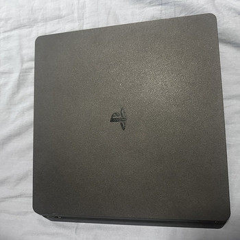 PlayStation 4 slim