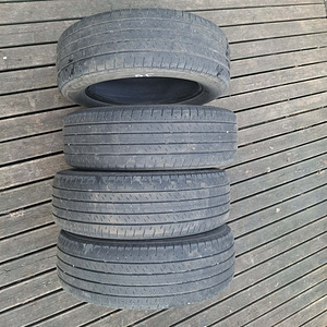Летние шины 225 60 R18 Bridgestone (2 фото из 4)