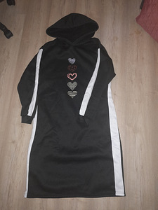 Paksud kapuutsiga spordikleidid (2 foto / 2)