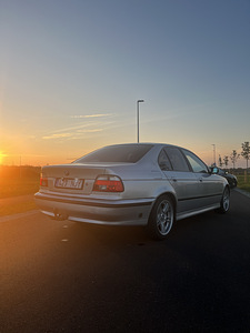 BMW E39 523i 125kw (6 фото из 11)