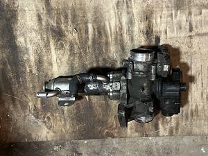 Форсунки и запчасти volvo d5 136kw (8 фото из 8)
